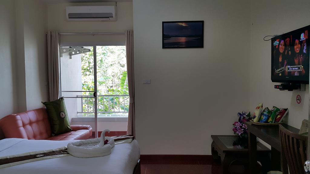 Ruen Narisra Resort Sukhothai Luaran gambar