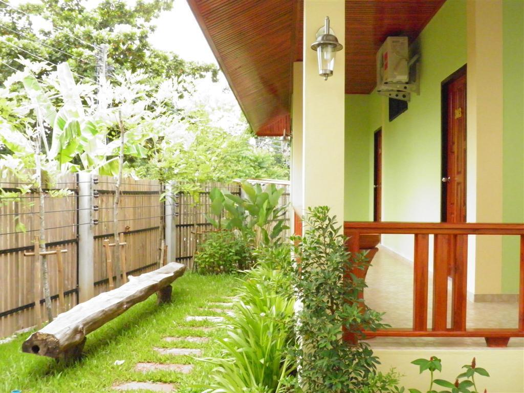 Ruen Narisra Resort Sukhothai Luaran gambar